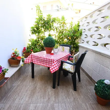 Loriand Depandance בית נופש גאליפולי